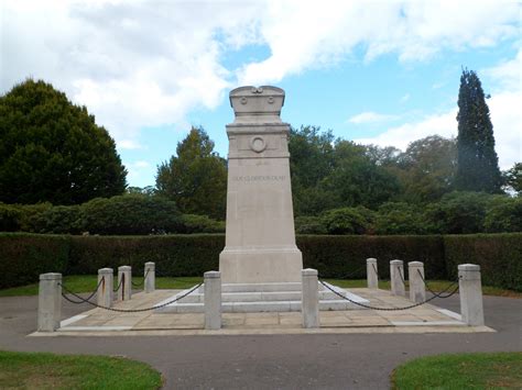 Enfield War Memorials Online