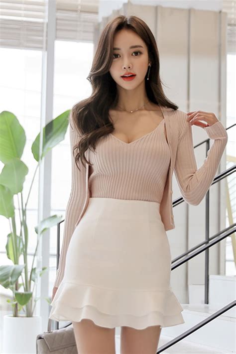 Son Yun Ju Ulzzang Fashion Asian Fashion Girl Fashion Fashion Dresses 80s Fashion Fashion