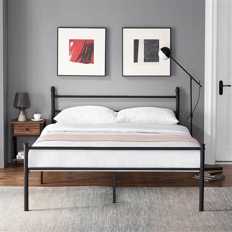 Vecelo Queen Size Metal Platform Bed Frame Bed Box Spring Replacement