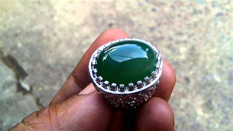 Nama Batu Akik Warna Hijau Tua | Ide Perpaduan Warna