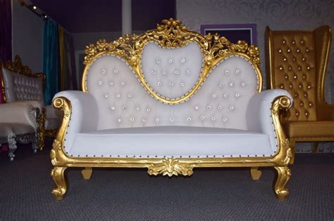 Party rentals service is available for weddings, corporate events, sweet 16's, bar/bat mitzvahs, baby showers, conferences. Throne Chair Rental New York - Sitting Royal