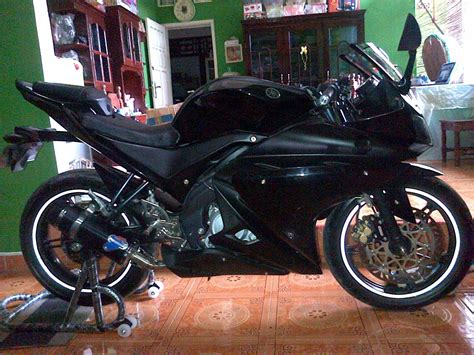 Maybe you would like to learn more about one of these? Modifikasi Yamaha Vixion Custom R125 by MBC | Yamaha ...