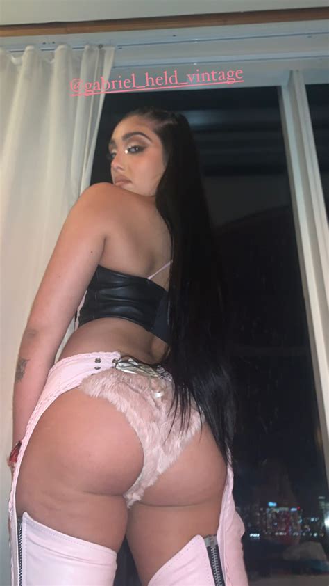 Lourdes Leon Madonna S Daughter Has A Gigantic Booty Other Crap