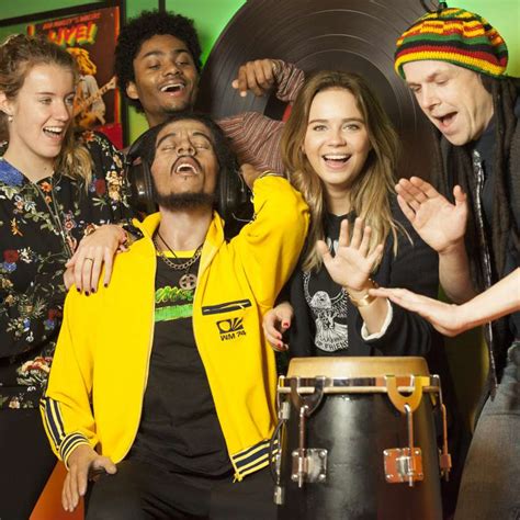 Madame tussauds amsterdam is a wax museum situated in amsterdam, the capital city of the netherlands. Visitez Madame Tussauds Amsterdam ! | Tours & Tickets