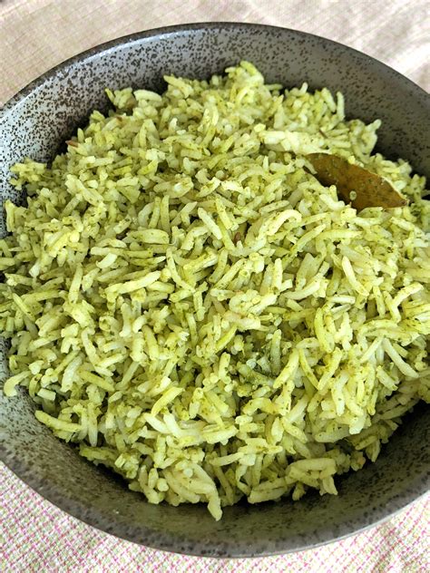 Indian Spinach Rice Or Palak Pulao Recipe The Kitchen Docs