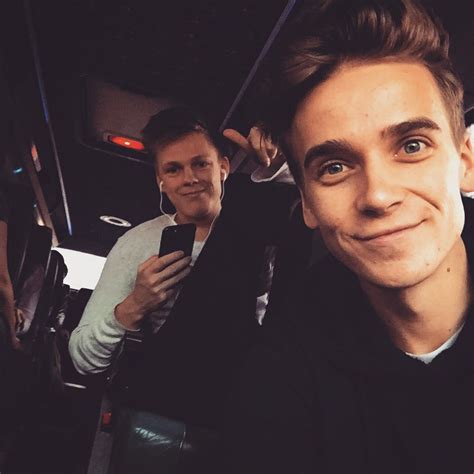 Joe Sugg On Twitter Dj Sugg At The Front Of The Coach 🙌🏼