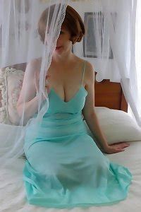Milf Sex Pics She Sells Antique Nightgowns Mmm