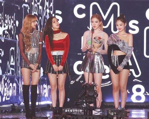 Bts sweeps 4 daesangs for 2nd year in a row; ปักพินโดย liilyessa01 ใน BLACKPINK AWARDS ในปี 2020