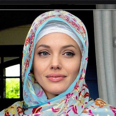 16 Non Muslim Celebrities In Hijabhollywood Celebrities In Hijab With