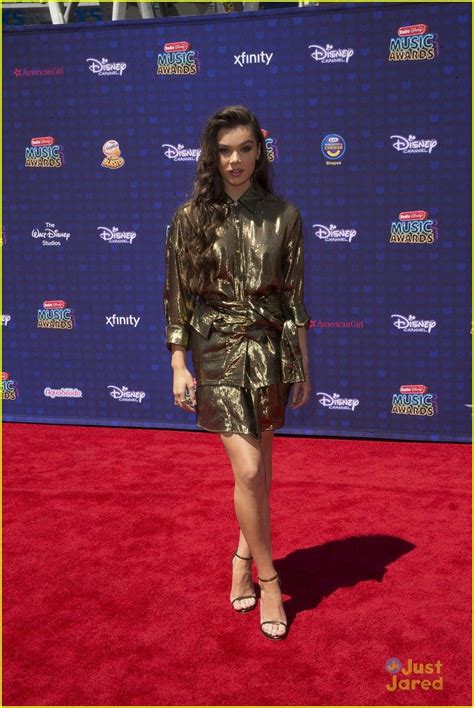 Hailee Steinfeld At The Radio Disney Music Awards 2016 Disney Awards