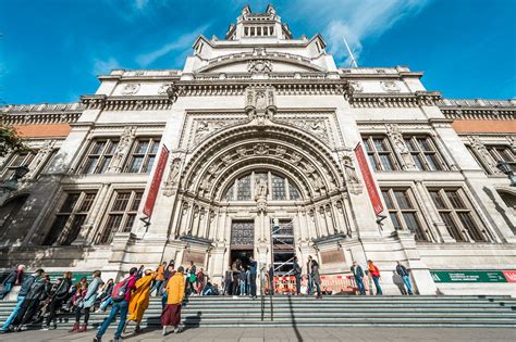 Best Things To See At The Victoria And Albert Museum In One Day