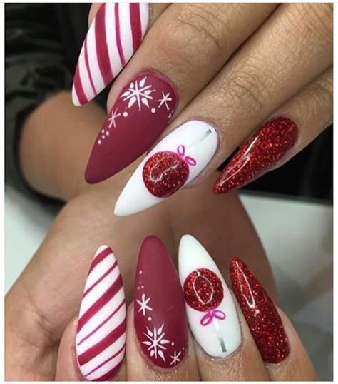26 Simple Yet Chic Acrylic Nail Designs For Christmas 2023 The Glossychic