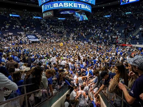 Fueled By Sellout Crowd Byu Earns Signature Win Over No 2 Gonzaga
