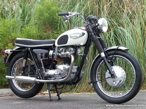 1966 Triumph Motorcycles Bonneville T120R by Classic Showcase