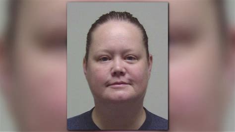 Mom Son Made Teen Perform Sex Acts At Massage Parlor Deputies Say Wmaz