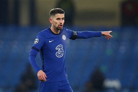 Tuchel được khuyên loại bỏ jorginho. Chelsea midfielder Jorginho hints at summer exit for ...