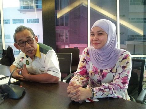 Cik fara waheeda binti jusoh pegawai farmasi hospital sultan haji ahmad zubaidah binti che embee timbalan pengarah kesihatan negeri (farmasi) jabatan kesihatan negeri pulau pinang. Koperasi Koperkasa Berhad