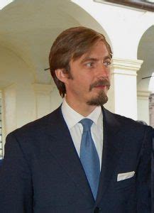 The division was formed in 1934, and during world war ii was mobilized in june 1940. S.A.R. Principe Aimone di Savoia Aosta - Real Casa di Savoia
