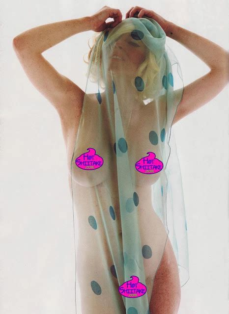 Lindsay Lohan Playboy Spread Pics Lilo Posing For Nude Photos