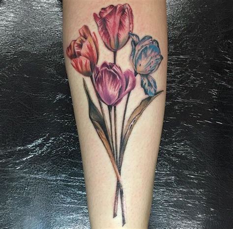 Tulips Tulip Tattoo Beautiful Flower Tattoos Flower Tattoo