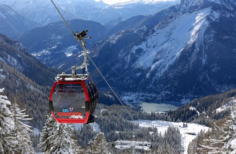 To visit monte civetta on your holiday in alleghe, and find out what else alleghe has to offer, use our alleghe. Alleghe: porta d'accesso per il Dolomiti Superski dell ...