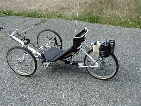 This recumbent trike was built using parts from three salvaged bikes and without welding. Recumbent Trike with Weedeater Motor on it. Sweet!! | DIY IDEAS | Pinterest | Motors and Sweet