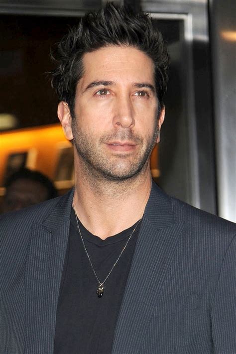 The friends reunion was released online and on apps ahead of the thursday night airing on television. 8 funniest responses to police hunt for David Schwimmer ...
