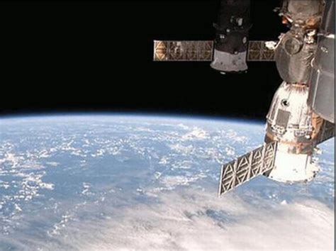 International Space Station Live Bored A Lot