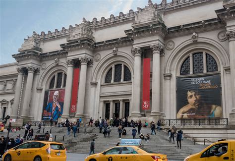 Metropolitan Museum Of Art 5th Avenue Nyc Famous Museum