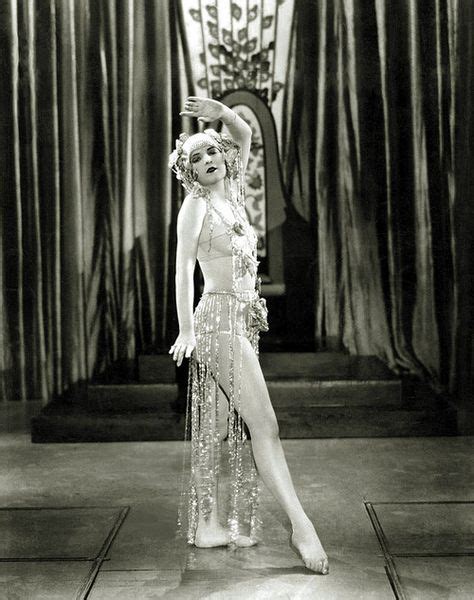 150 Flo S Follies The Showgirls S Z Ideas Showgirls Ziegfeld Girls Ziegfeld Follies