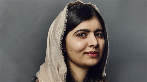 In malala yousafzai's 23 years, she's won the nobel peace prize. Malala Yousafzai uses quarantine to create a new look - HIP