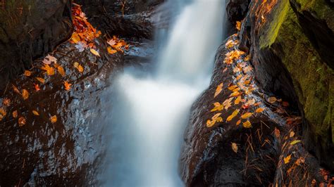 Download Wallpaper 3840x2160 Waterfall River Stones Leaves Water 4k