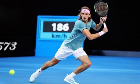 Stefanos tsitsipas is a greek professional tennis player. Στεφανοσ Τσιτσιπασ - Ατύχημα στο γήπεδο για τον Στέφανο ...