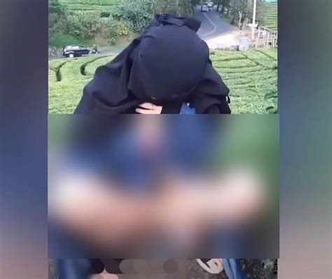 Wanita Bercadar Yang Pamer Alat Vital Di Kebun Teh Ciwidey Ditangkap Okezone News