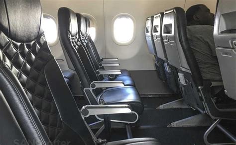 Allegiant Vs Frontier Which One Offers A Better 19 Seat Sanspotter