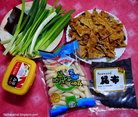 Ini resep untuk ttok kalau anda tidak bisa beli bahan untuk ttopokki. Tteokbokki | Fatiha Zainal