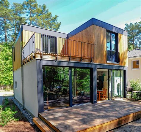 Fertigbauweise und reduktion der wohnfläche ermöglicht es hersteller, häuser deutlich günstiger anzubieten. Future-3.0 | Fertighaus kaufen, Holzhaus fertighaus, Haus ...