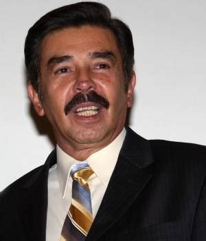 Jorge ortiz de pinedo contó en una ocasión que durante sus primeros años de vida vivió en la lagunilla; Pinedo people