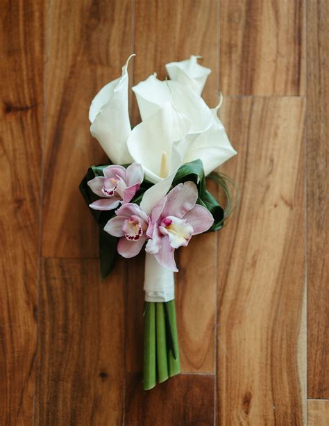 Calla Lily And Orchid Bridal Bouquet Calla Lily Bouquet Wedding