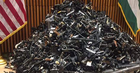 Nypd To Melt Down Hundreds Of Confiscated Guns Cbs New York