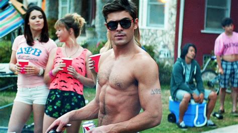 Zac Efron Gropes Himself And Shows Off Abs In Neighbors Deleted Scen