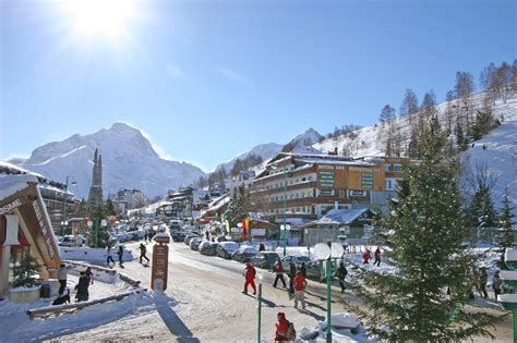 France Ski Resorts Holiday Guides Born2ski
