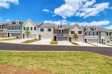 Bluffs At Bells Ferry Marietta Ga Community By Traton Homes