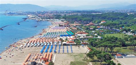 Appuntamento 06 settembre 2020 al bagno nuovo lido a marina di massa. Foto Di Marina Di Massa - Serra Presidente