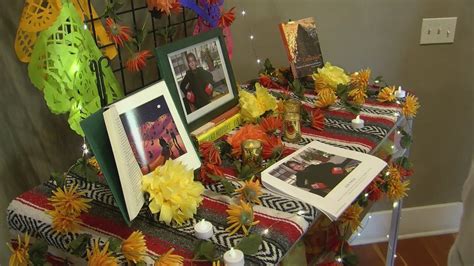 South Valley community gathers to honor lost loved ones with Dia de Los
