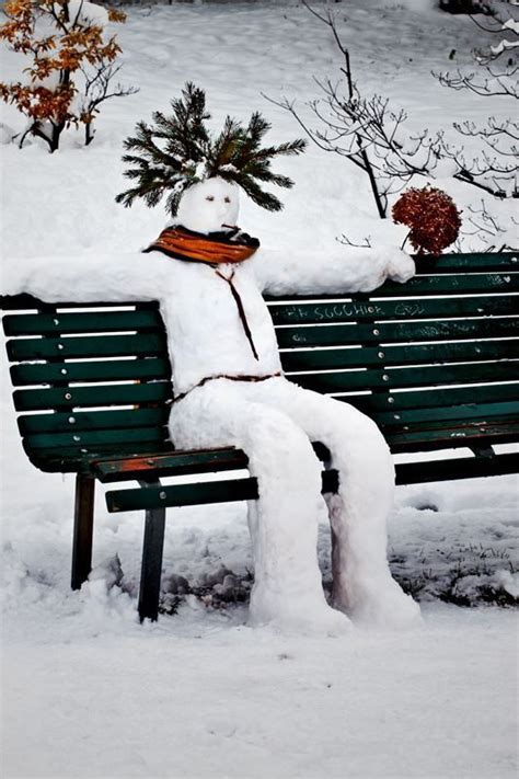 Weitere ideen zu bilder, gif bilder lustig, bewegliche bilder. Frosty the cool dude | Снеговик, Зимние украшения, Зимние ...