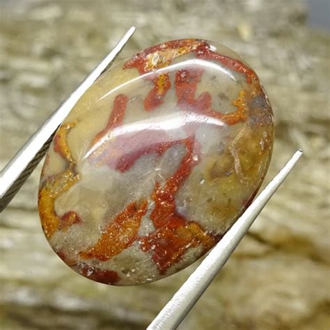 Treatment batu badar api, perawatan batu badar besi, katalog batu akik badar api, kegunaan batu badar api, macam macam berikut info mengenai harga, jenis, macam, sejarah, asal, khasiat, kegunaan, tingkat kekerasan, bentuk bongkahan, rough batu badar api. Batu Mustika Gendam Musuh Petir Api Pusaka Dunia