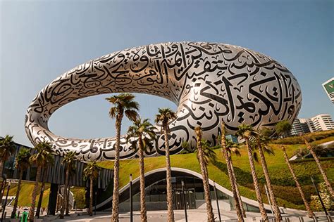 Dubai Inaugura O Novo Museu Do Futuro Já Considerado O Edifício Mais