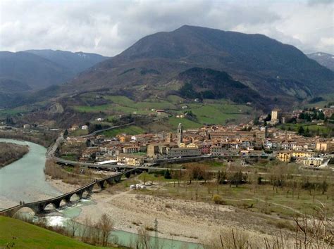 Se stai cercando il miglior scaldabiberon e sterilizzatore, devi considerare la marca e il modello. File:Bobbio - Piacenza - Val Trebbia.jpg - Wikipedia