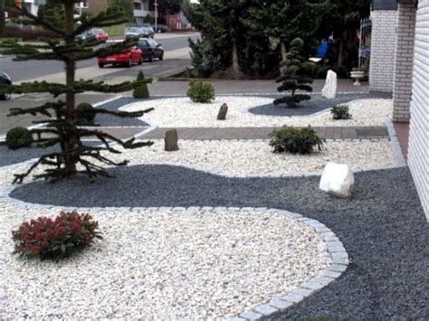 White stone exterior home ideas. Front garden design with gravel - you want to give a striking front yard? | Interior Design ...
